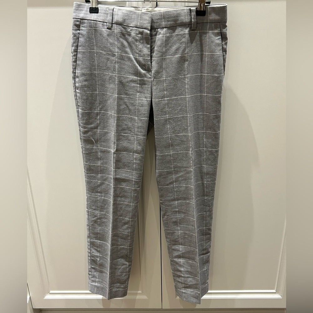Ann Taylor Gray Plaid Pants